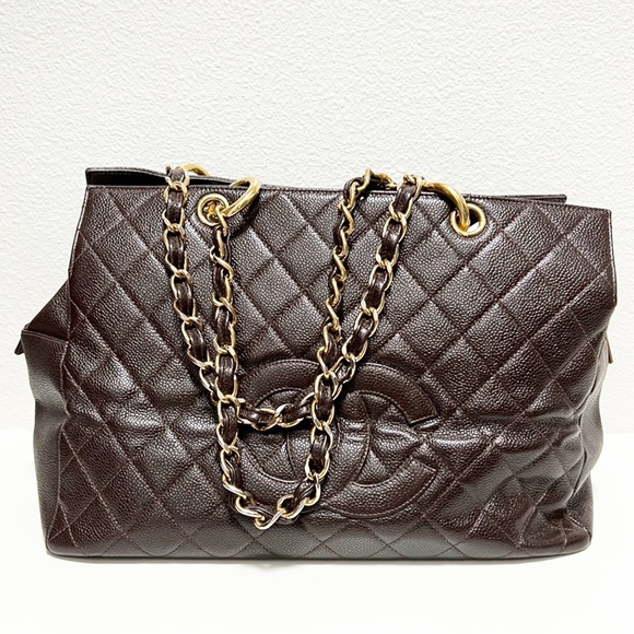 Authentic Chanel Large Tote - Picture 3 of 16